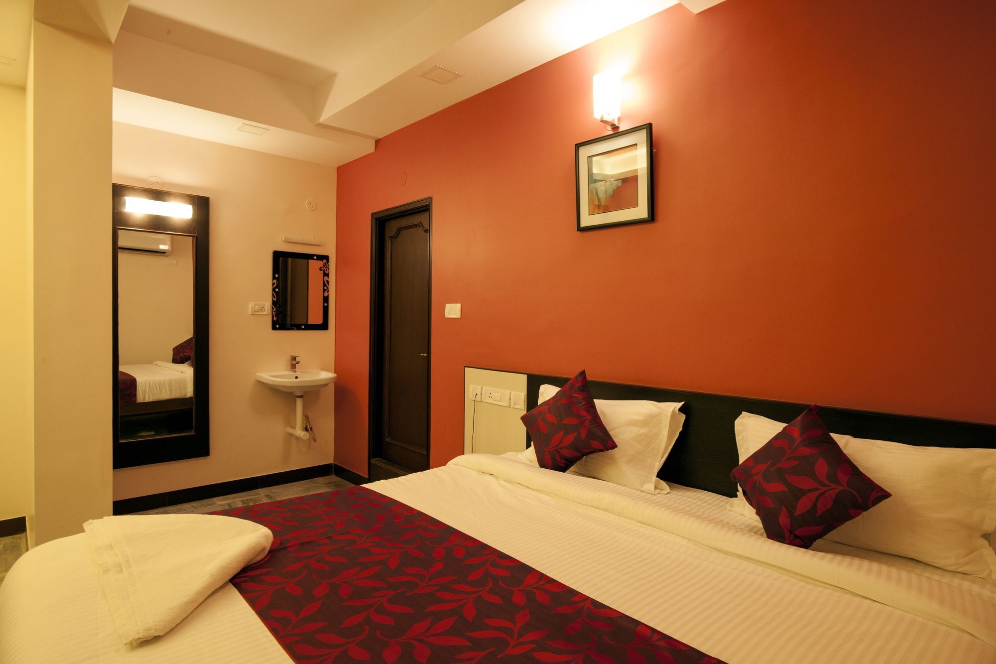 Hotel Lotus Madurai Eksteriør billede
